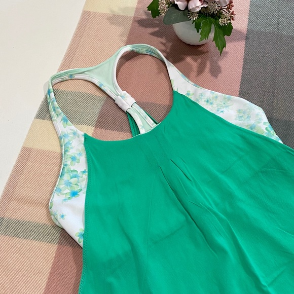 Lululemon Practice Freely Tank Frangipani Green - Picture 2 of 8